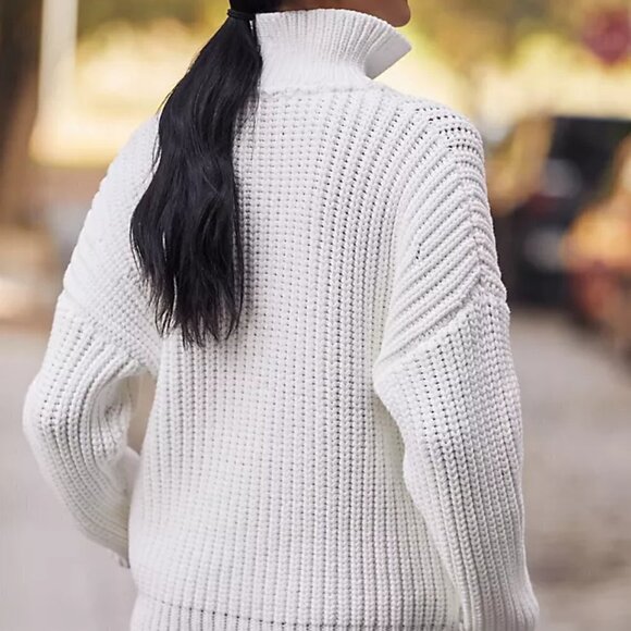 New Varley Natalia Half-Zip Long Sleeve Oversized White Pullover Sweater NWT Med - Picture 9 of 17